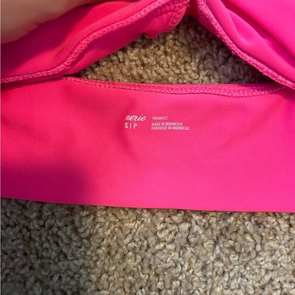 Aerie Pink Ruffled Bikini Top Size Small - Picture 3 of 5